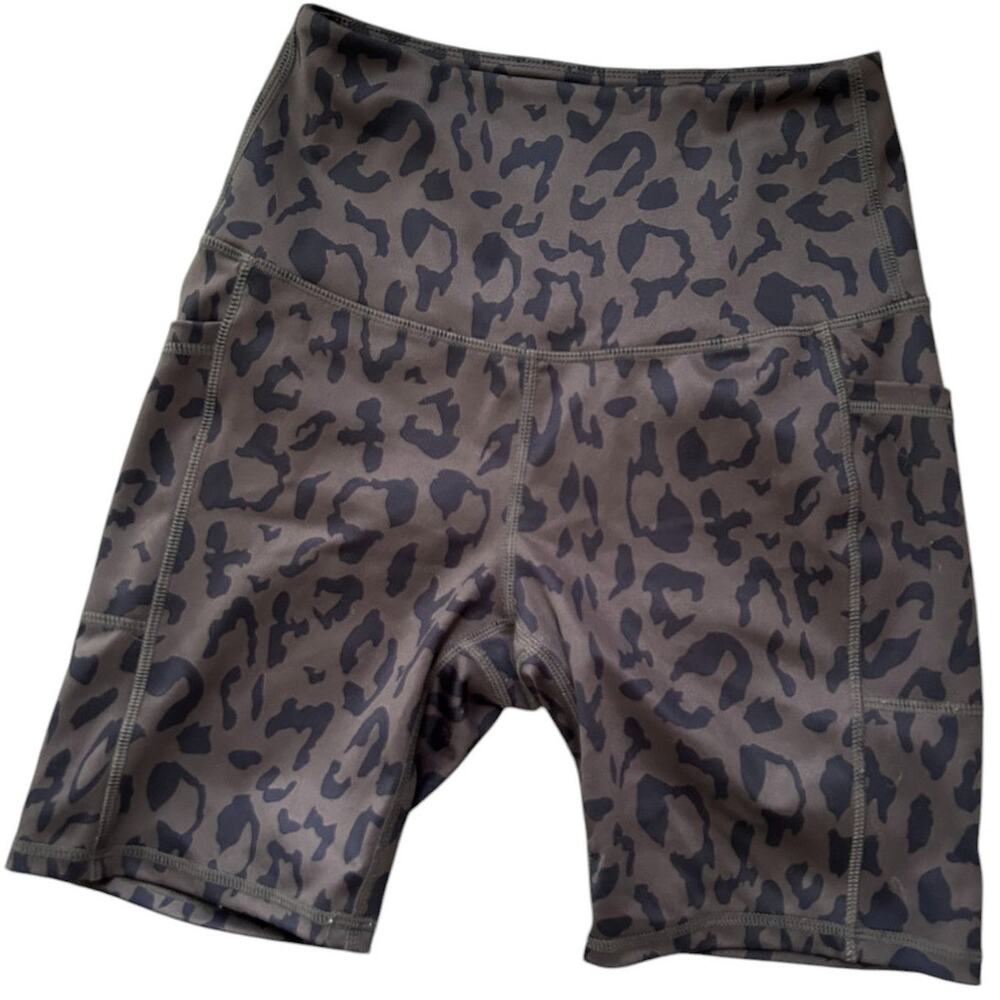 🐆 Fierce Leopard Print Biker Shorts - Size S 🐆